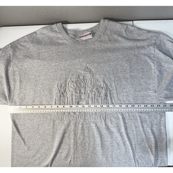 Disneyland Embroidered Embossed T-Shirt Grey Men's 2X - Picture 4 of 5